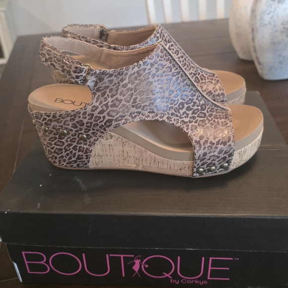 Corkys Brown Leopard Wedge Sandals - Picture 2 of 6